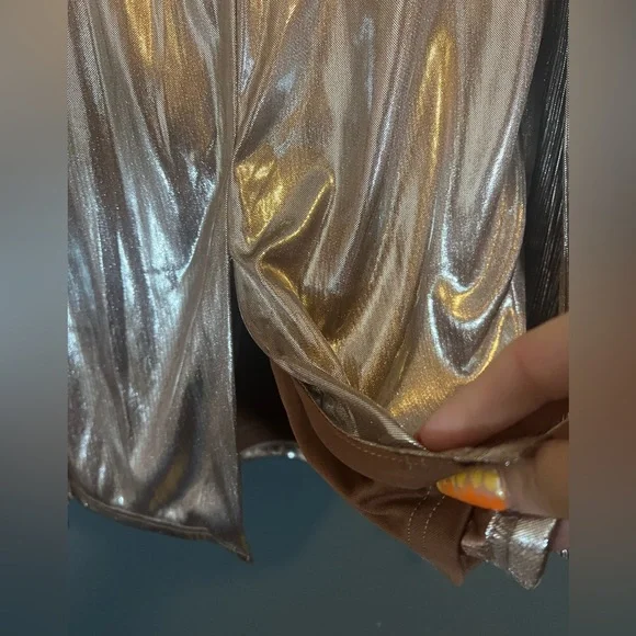 Akira Rose Gold Metallic Bell Sleeve wiggle dress Size Small - Picture 7 of 7